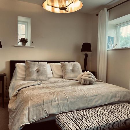 Immaculate 1-Bed Cottage In Moreton In Marsh Exteriör bild